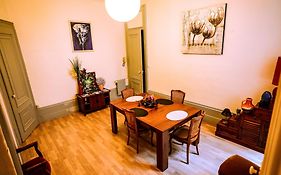 Le St Amour Elegant 2 Chambres *Wifi/Super Centre*